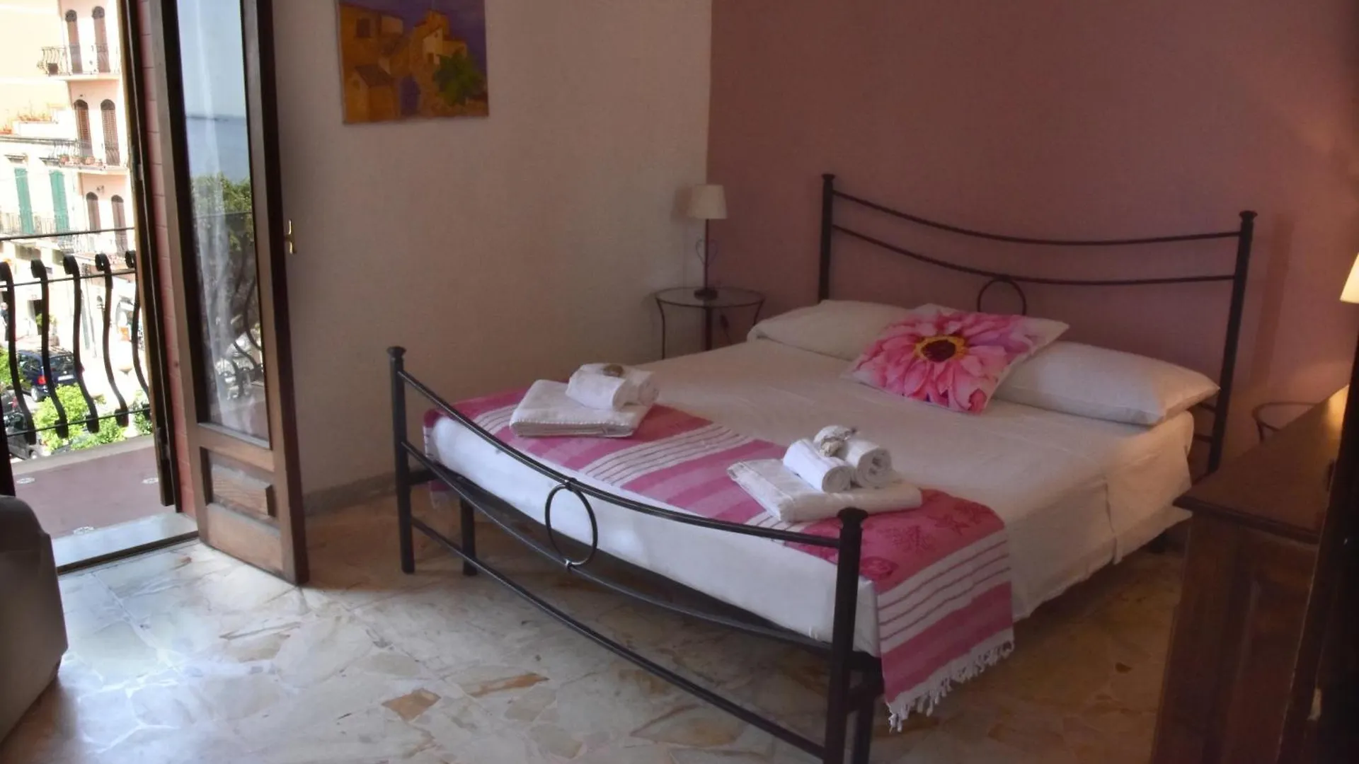 Ferienwohnung Plaza Giardini-Naxos 0*,